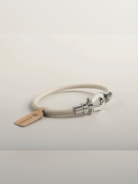 Western White Leather Bracelet with Silver Horseshoe Clasp Horseshoe Bracelet